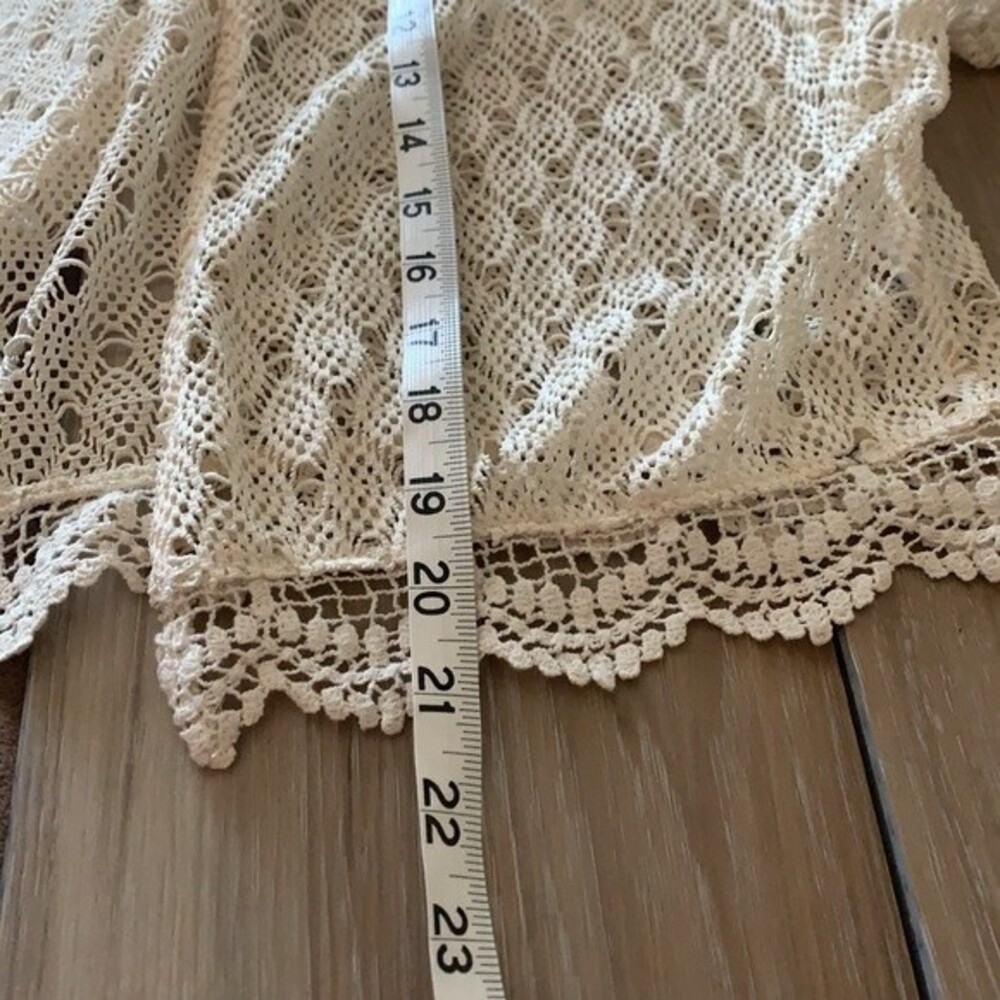 LOVE TREE Crochet Open Front Short Sleeve Cardigan Cream Size Small - Picture 9 of 9